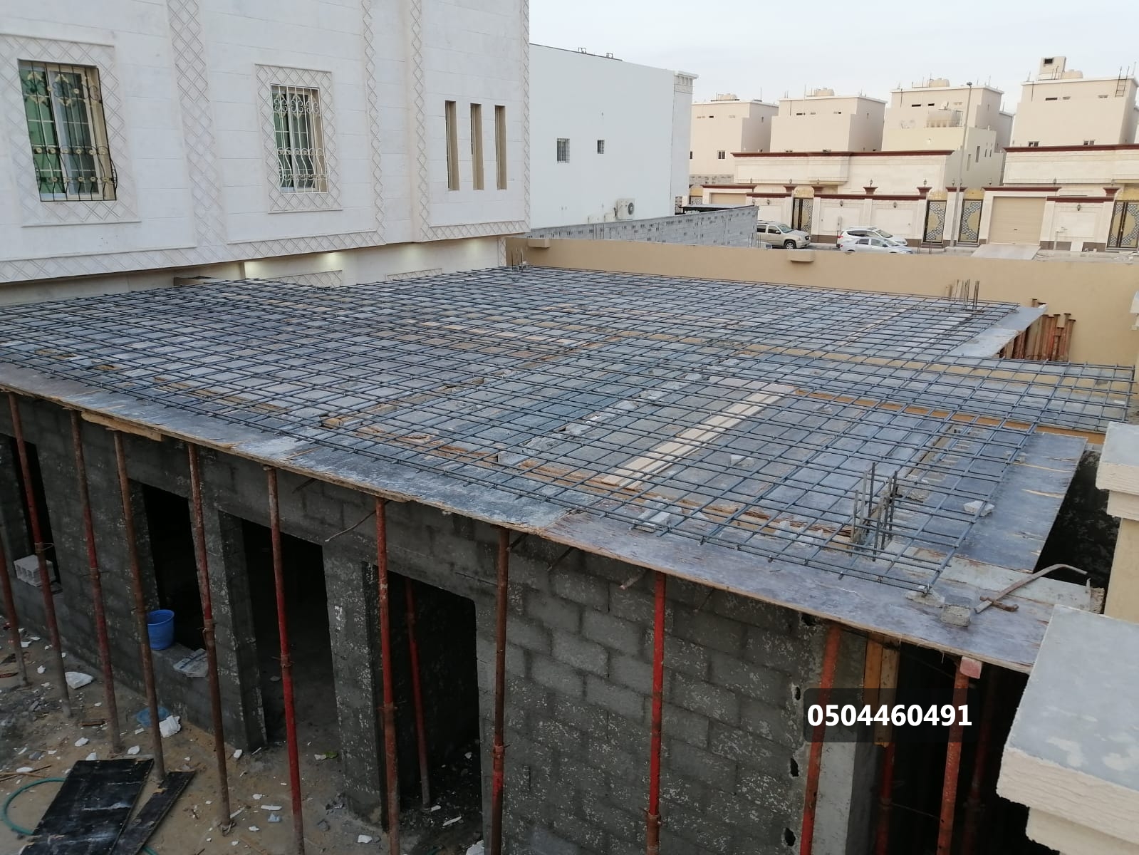 بناء ملاحق ومجالس