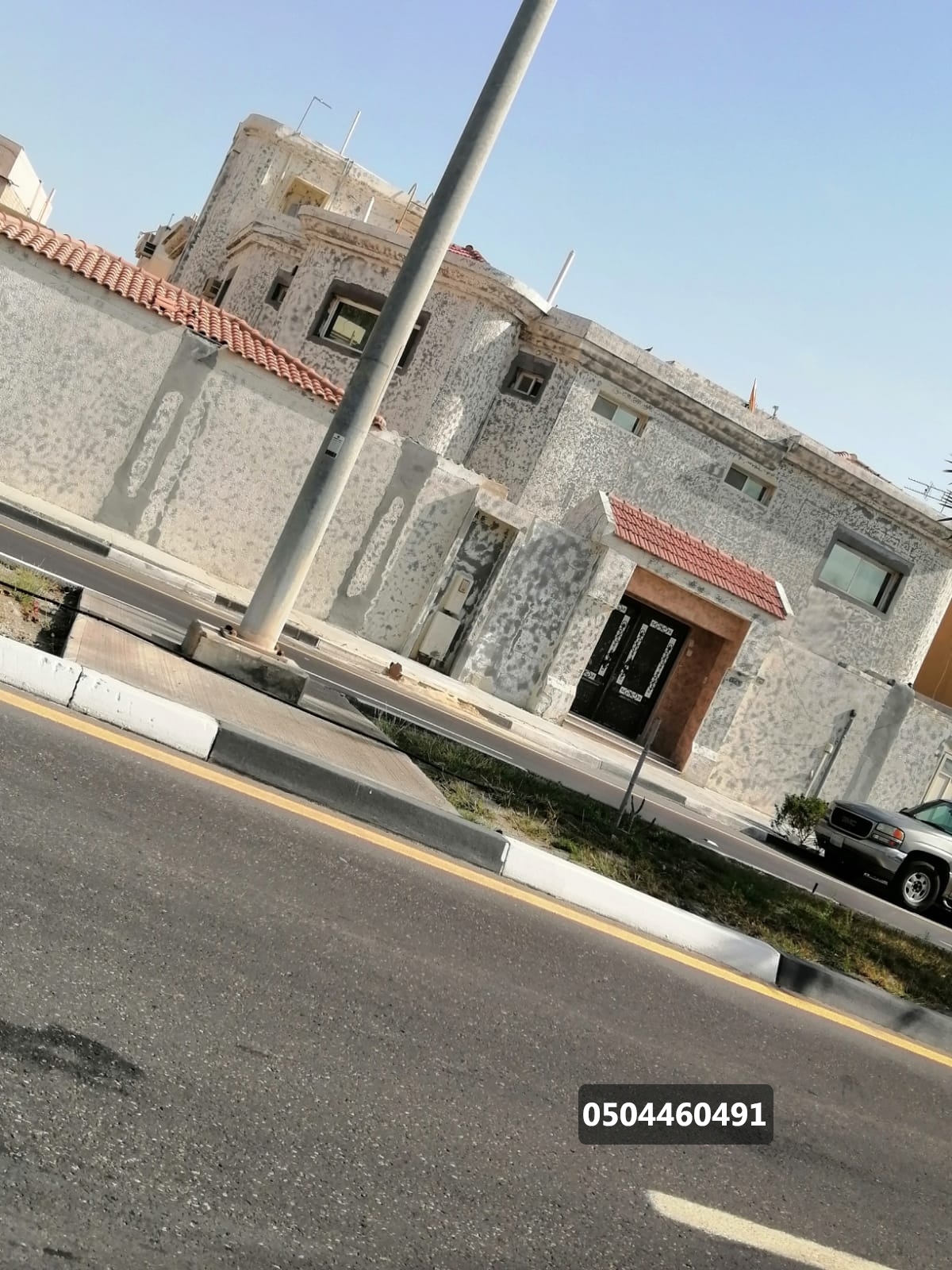 ترميم وصيانة المباني